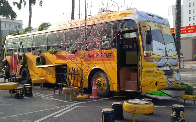 Hanoi Bus Cafe