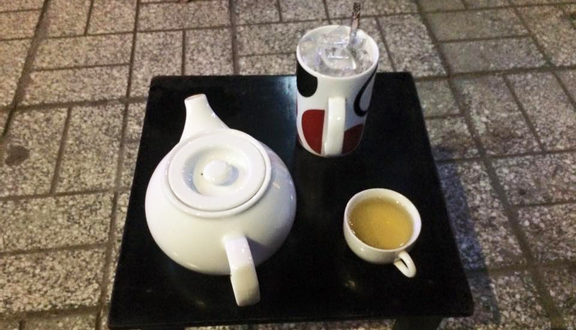Blue Rose Coffee & Tea - Trần Hưng Đạo
