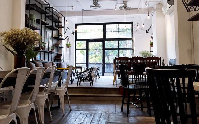 Cabine Cafeteria - Đội Cấn Ở Quận Ba Đình, Hà Nội | Foody.Vn