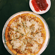 Pizza đặc biệt <3