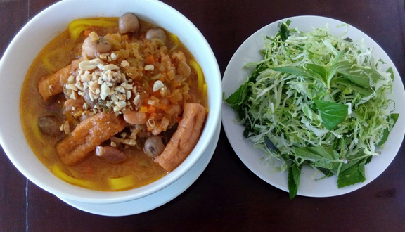 Thu Trang - Bún Bò Huế & Mì Quảng Chay