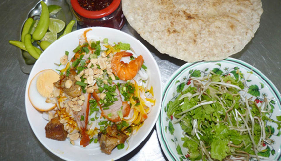 Quán Thanh Vân - Mì Quảng & Bánh Canh