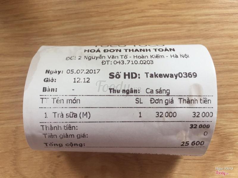 Hồng trà sữa size M giá 32k trong khi trong bảng giá chỉ 25k, không hề kêu thêm sữa thêm 7k???