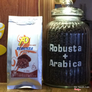 Robusta + Arabica
- Một Robusta Đắng gắt mạnh mẽ
- Một Arabica Dịu nhẹ ngất ngây
> Một sự kết hợp tinh tế
hợp gu với tất cả mọi người