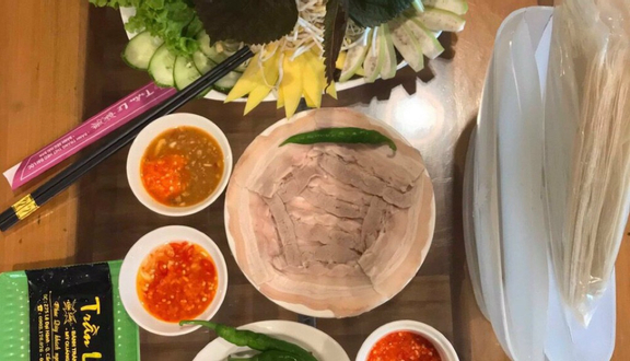 Trần Lê - Bánh Tráng Thịt Heo