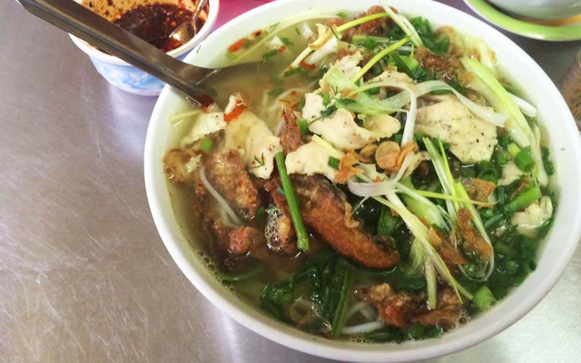 Mai Nga - Bún Cá Hà Thành - Phạm Hồng Thái