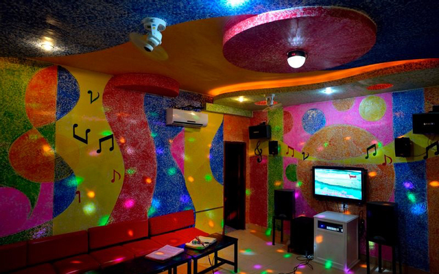 Sắc Màu 2 Karaoke