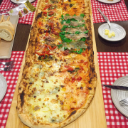 Pizza khổng lồ - 594k (đã được giảm giá 40%)