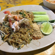 Pad Thai bị nhạt, nhưng nhiều