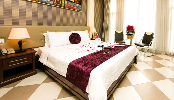 Quy Hung Hotel