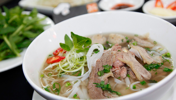 Nhà Hàng Tuấn Hằng - Cơm & Phở