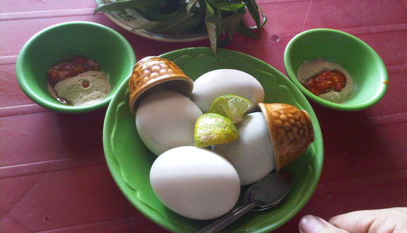 Trứng Vịt Lộn