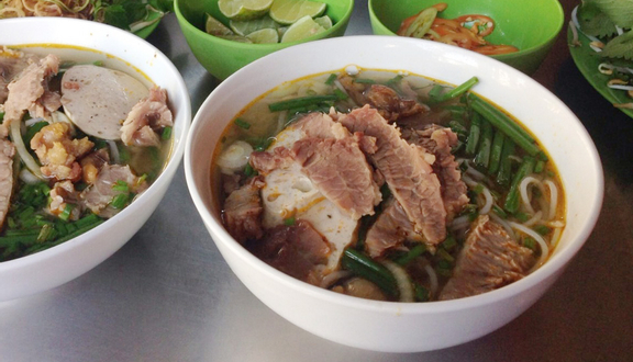 Quyền - Bún Bò Huế