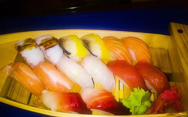 Sushi Samurai - Ẩm Thực Nhật Bản