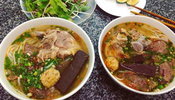 Quán Sông Hương - Bún Bò Huế