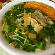 Phở chân cánh lọc xương <3