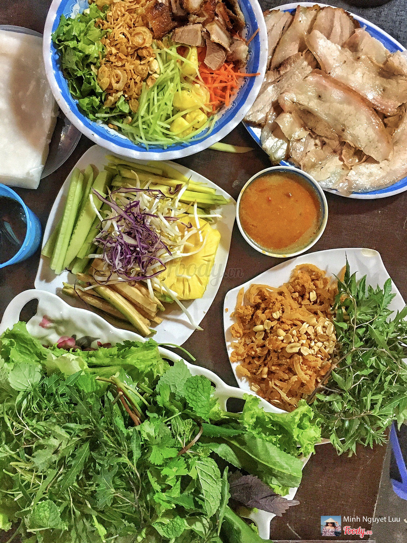 Gạch Quán - Bánh Tráng Cuốn Thịt Heo ở Quận Đống Đa, Hà Nội | Bình ...