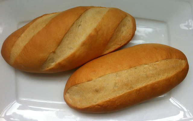 Đức Chính - Bánh Mì & Bánh Ngọt