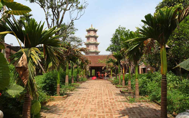 Long Việt Resort