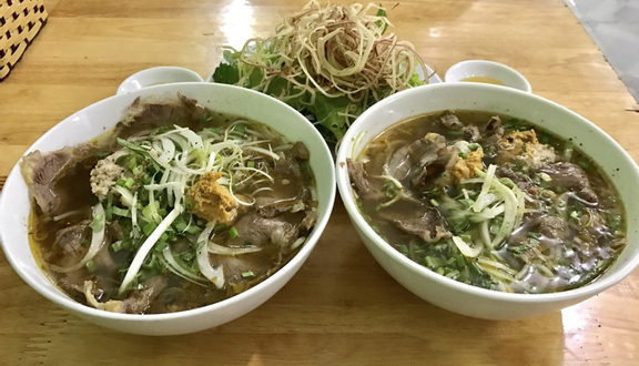 Bún Bò Cô Ngon