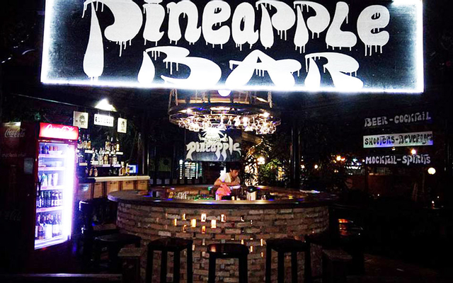 Pineapple Bar