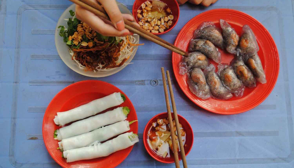 Thanh Xuân - Nộm Bò Khô & Bánh Bột Lọc