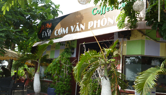 Đất Cafe - Hoàng Quốc Việt