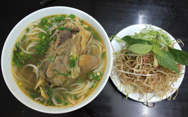 Ba Trang - Bún Bò Giò
