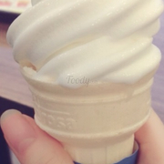 Went to 2 Lotteria Chains Recently. Ordered vanilla ice cream. Yum~