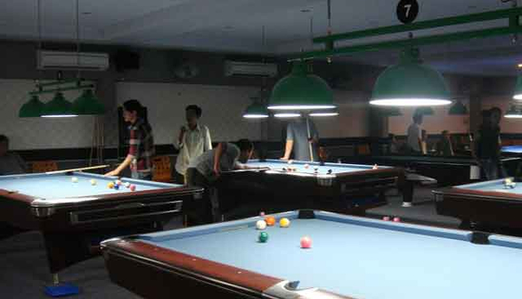 Phương Dung - Billiards Club