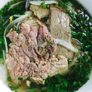 phở bò tái