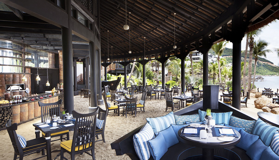 Barefoot Restaurant - InterContinental Resort