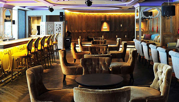Boudoir Lounge - Sofitel Saigon Plaza
