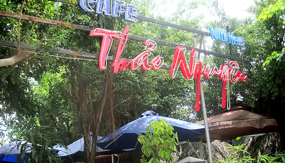 Thảo Nguyên Cafe - Không Gian Sân Vườn