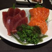 Sashimi cá hồi & cá ngừ