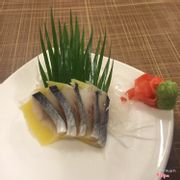 sashimi cá trích