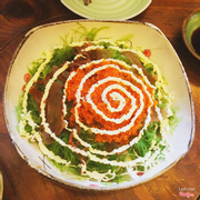 salad rong biển trứg cua. gần 300k 1 đĩa nho nhỏ ))