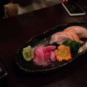 Salmon sushi