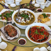 Ẩm thực Trung Hoa tại Lục Đỉnh Ký