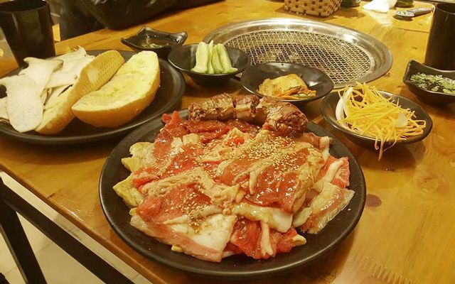 Toji BBQ House - Lẩu & Nướng Hàn Quốc