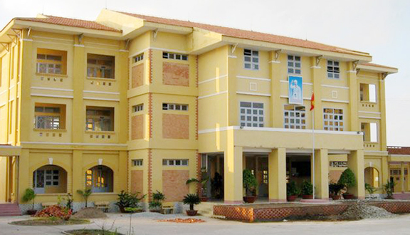 Trường THPT Điền Hải
