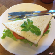 Sandwich cá ngừ bao ngon, ăn rồi muốn ăn thêm nữa