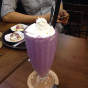 Smoothies việt quất