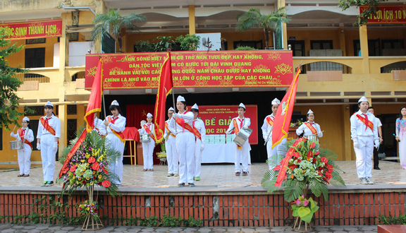 Trường THCS Bình Phú