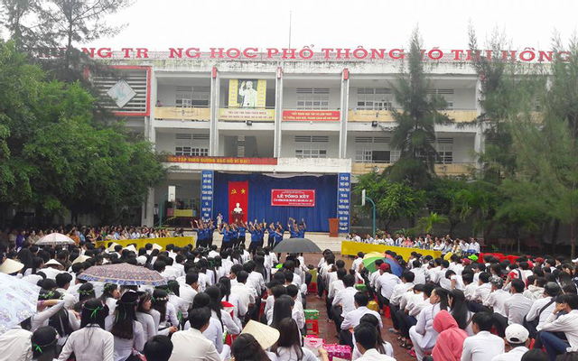 Trường THPT Võ Thị Hồng
