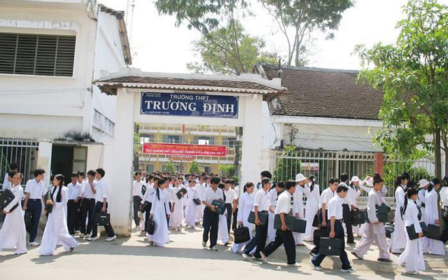 Trường THPT Trương Định