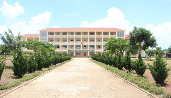 Trường THPT Hoàng Hoa Thám
