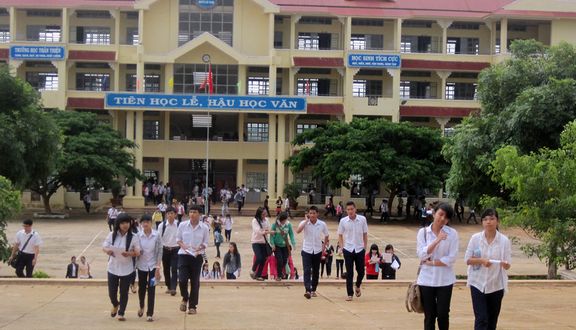 Trường THPT Lưu Hữu Phước