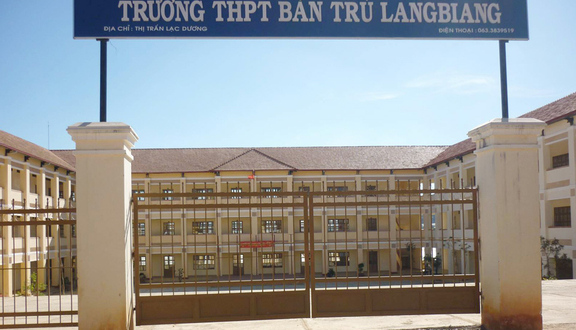 Trường THPT Langbiang