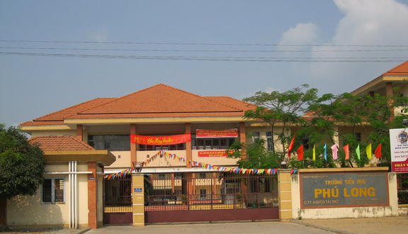Trường Tiểu Học Phú Long